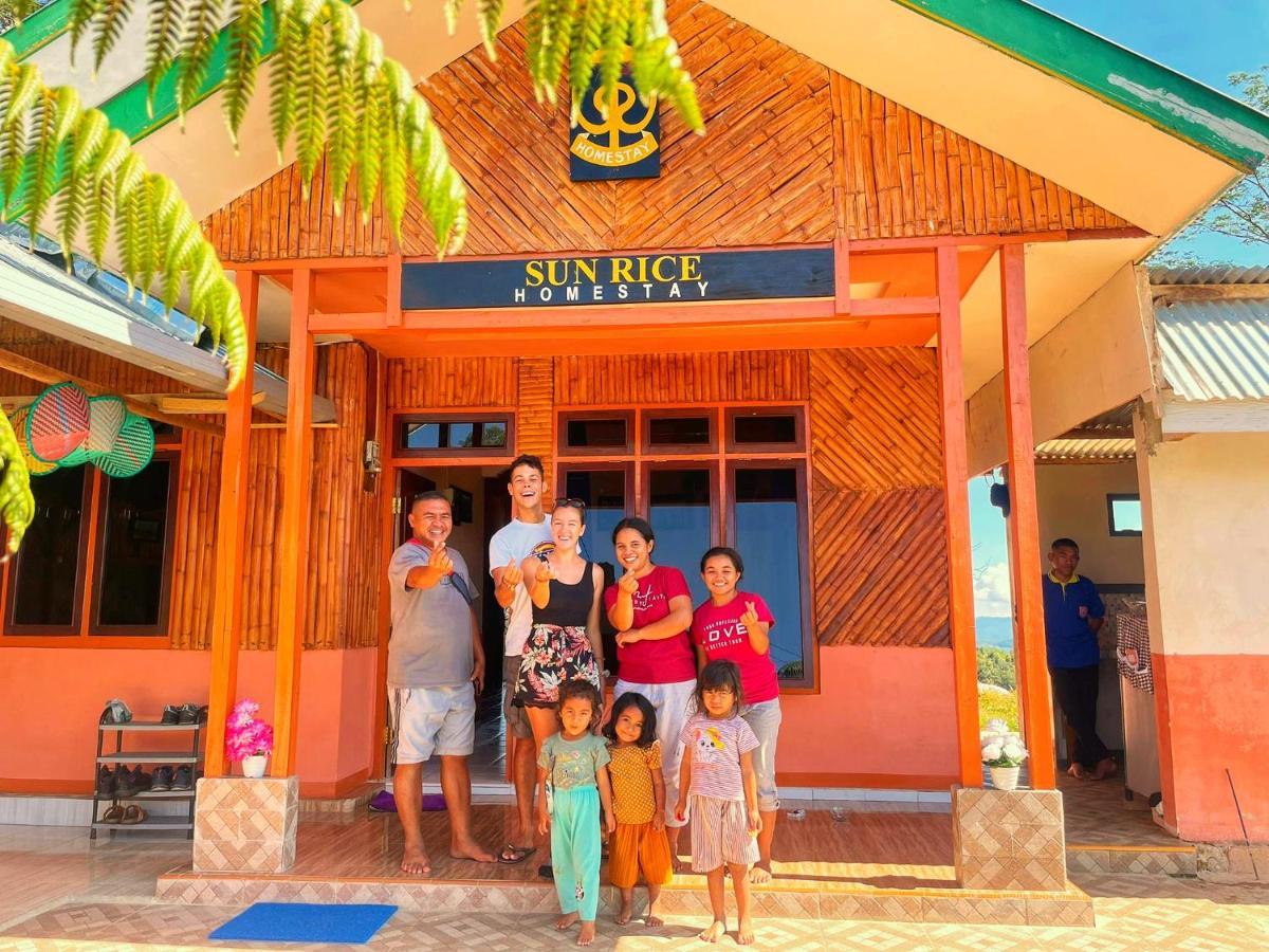 Sun Rice Homestay Ruteng Extérieur photo